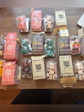 BE@RBRICK Series Collectible Bears - Mixed lot Medicom Bearbricks sealed